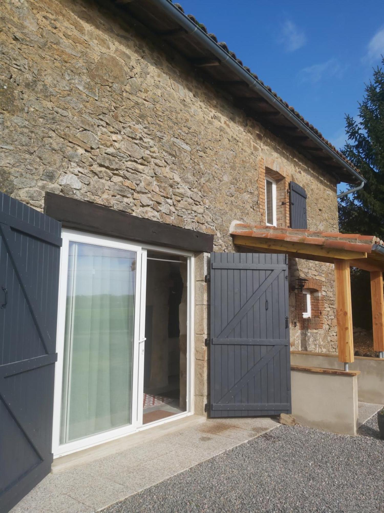 Beautiful 2 Bed Cottage With Swimming Pool Pageas Room photo